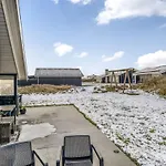 Iida - 100m From The Sea By Interhome *